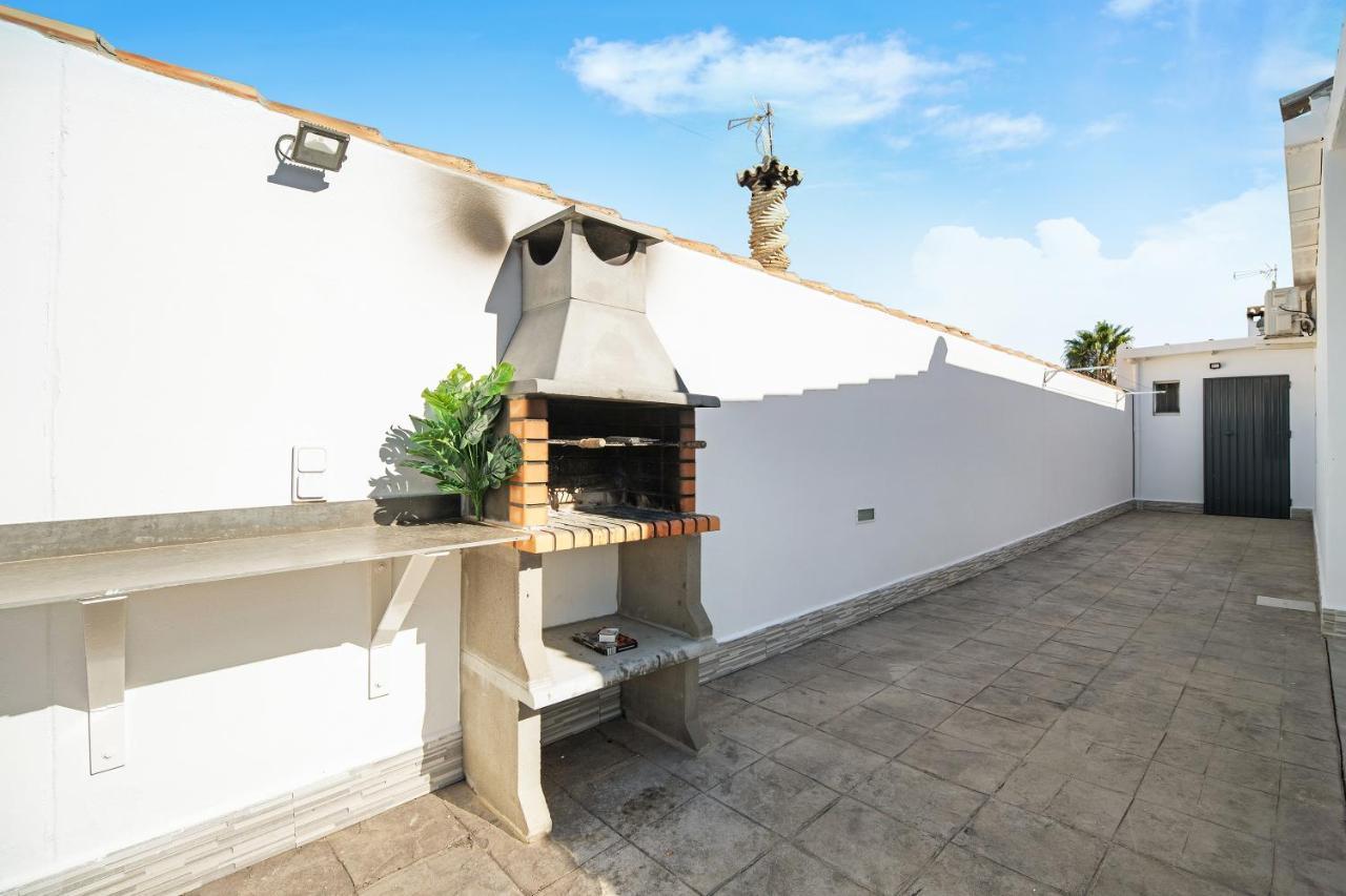 Retama Beach Chiclana de la Frontera Exterior photo